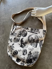 Image 1 of Skull Pattern - Can Bag