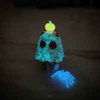 Image 10 of Glow in dark ghost mask, pumpkin, and spider flame point siamese cat ceramic figurine 