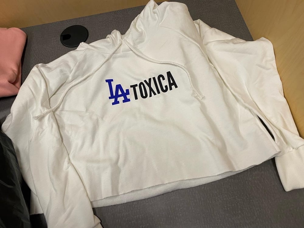 Image of La toxica cropped hoodies 