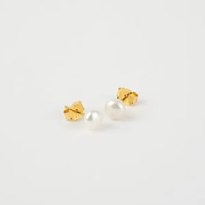 Image of Button Freshwater Pearl Stud Earrings