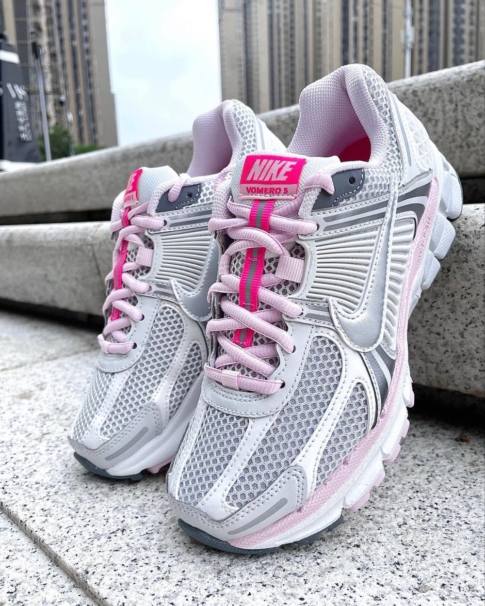 Nike Zoom Vomero 5 520 Pack White Pink 