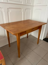 Image 1 of Holztisch