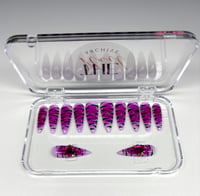 Image 4 of Catwalk Press-On Nails Size Medium 