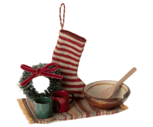 Image of Maileg Cosy Christmas Set