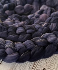 Image 2 of A Midnight Clear, on Spindelicious Tweed: 89% Shaniko Wool/6% Acrylic/5% Rayon