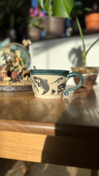 Image 5 of Fishing mug 05
