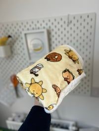 Image 2 of Jellies (Cream) Minky Blanket