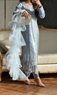 Image 1 of SILLA-blue