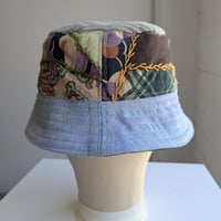 Image 5 of Reworked LÁ Reversible Bucket Hat 40s Quilt top XL 24