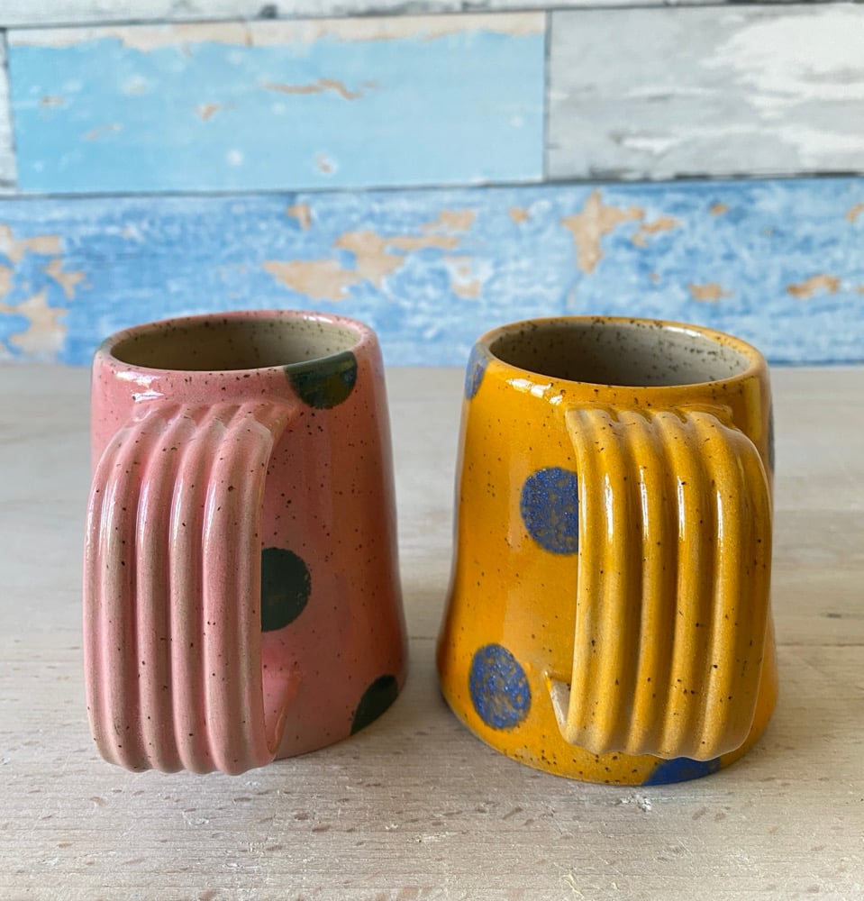 Spotty Flat white duo.