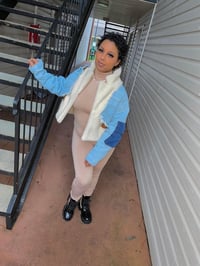 Image 4 of It Girl 