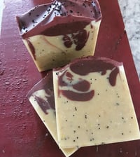 Lemon Poppyseed Goat's Milk Soap