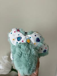 Image 3 of Blue Seal