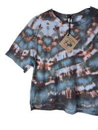 Image 4 of S Crop Tee in Ember Ice Dye