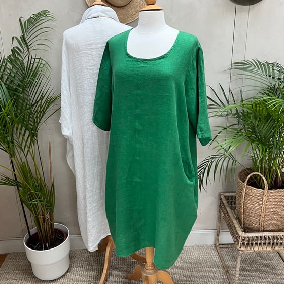 Image of Robe En Lin Gaïa I  Vert Malachite
