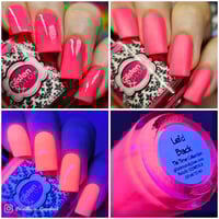 Image 3 of Glisten & Glow Lei'd Back