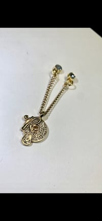 The roc gold chain