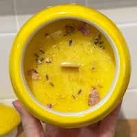 Image 2 of lemon tree scented candle