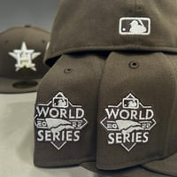 Image 4 of New Era 59Fifty Walnut - White GLOW