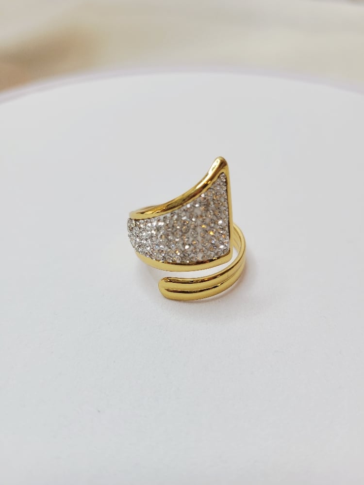 Image of Minee  Ring 
