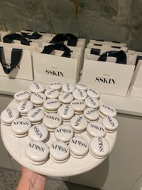 Image 2 of Custom Printed macarons