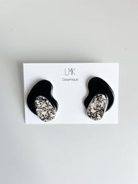 Paire de boucles d'oreilles céramique BARBA COLLA noir