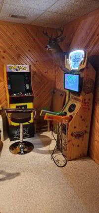 Image 3 of Custom Deluxe Cabinets