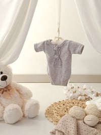 Image 1 of Newborn boys bodysuit Patrick - grey | photo props