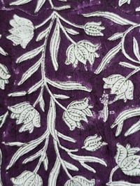 Image 4 of Namaste fabric tulipe violet