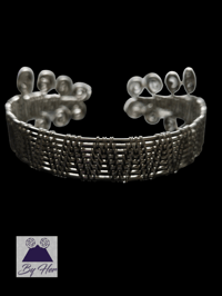 Image 1 of Hmong Qwj 1 cuff