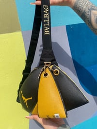 Image 2 of MARSUPIO YELLOW & DARK GREY