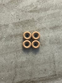 Abstract Wheels- 7.5mm Tan (Used)
