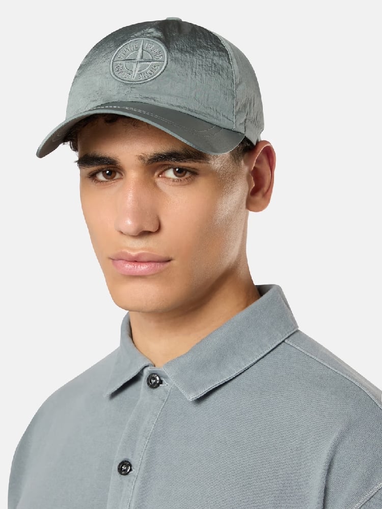 Image of STONE ISLAND 99576 NYLON METAL IN ECONYL® REGENERATED NYLON PEARL GREY