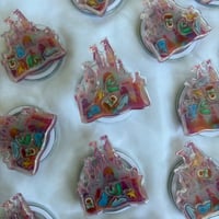 Image 1 of Princess Castle Shaker Magnetic Grippie