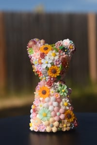 Image 8 of MidSonny- Floral Mayqueen Resin Figure Glow in the Dark