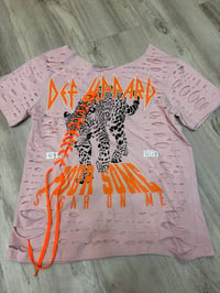 Small def orange/pink off shoulder lace destroyed