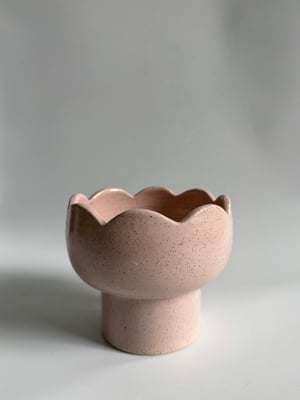 Image of  Pedestal bowl - small 