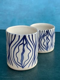 Image 3 of Majolica: Yoni Cup Set (No. 02)