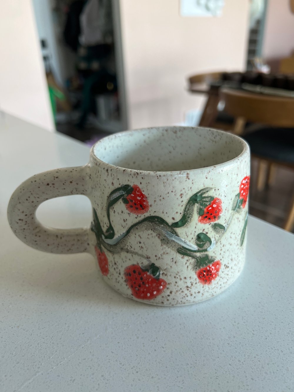 Image of Strawberry mug