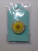 Image 3 of Daisy Phone Grip