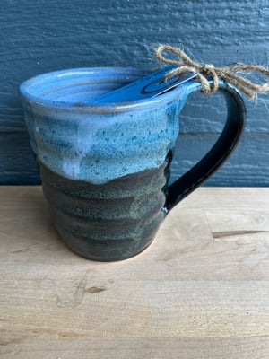 Image of M48 Black Medium Mug Wider Blue Lip