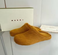 Image 8 of UNISEX FUR MARN SLIDES
