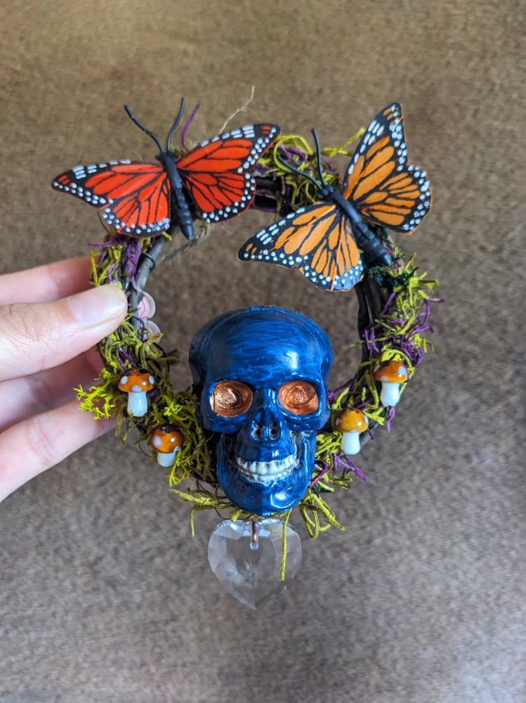 Image of Mini Grief Wreath (blue skull) 