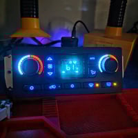 Image 4 of 03-07c OEM DIGITAL CLIMATE CONTROL UNIT REPLACEMENT CORE