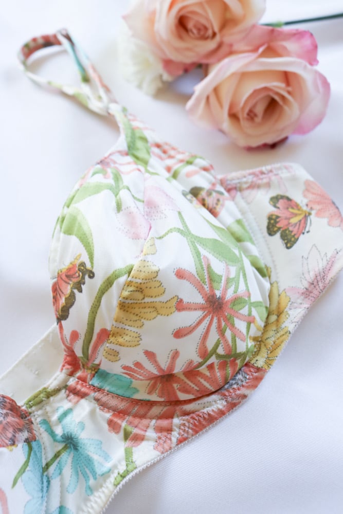 Image of Vintage 1970s Vanity Fair Springtime Fairy Bra with Flowers and Butterflies (36B)
