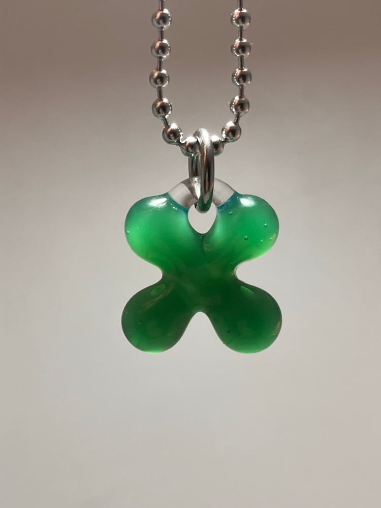Image of Jade green clover 