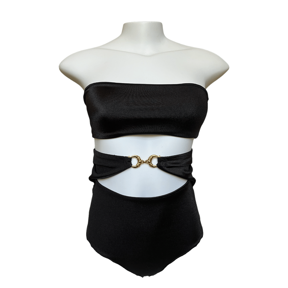FOUR SEASONS || The 2 piece One Piece BLK