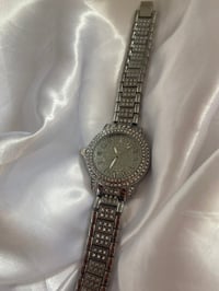 Image 2 of Glitzy watch & link remover