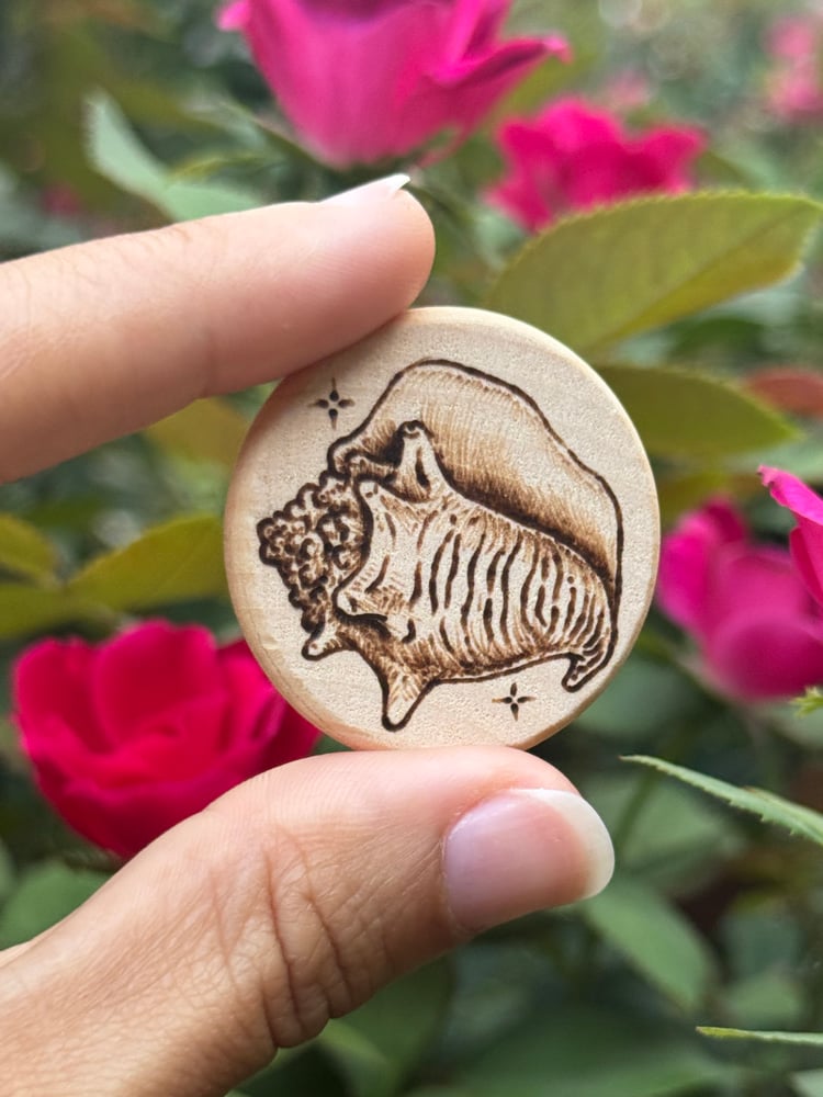 Maerl Tides - Enchanted Court Magnet 