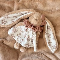 Image 1 of DOUDOU ET SA TENUE FLEURI PRINTANIER 